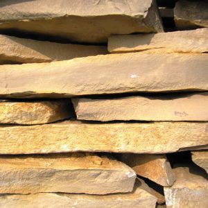 piedra irregular caliza marfil
